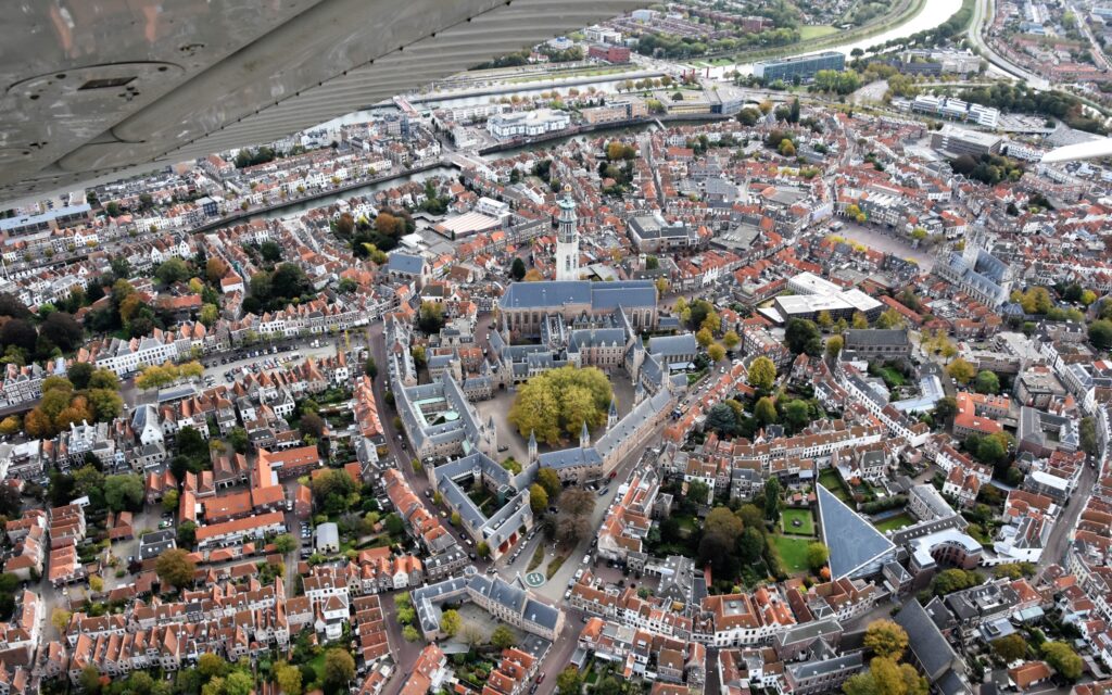 Even voorstellen Middelburg Centrum Taxatie- en adviesbureau Geschiere-Josiasse Middelburg, Zeeland